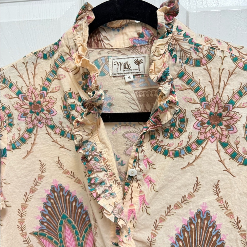 Mille Resort & Travel Pattern Button Down Ruffle Blouse - Picture 4 of 11